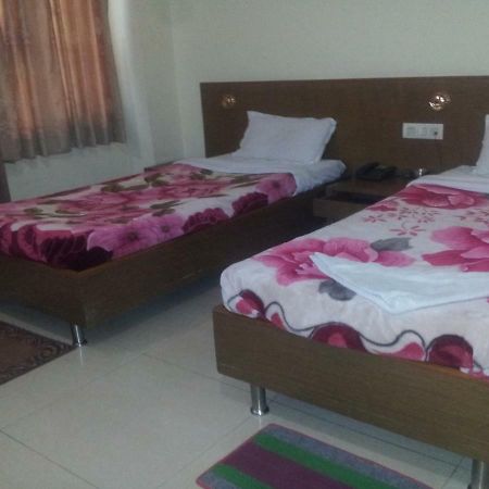 Hotel Brindavan Guwahati Exterior foto